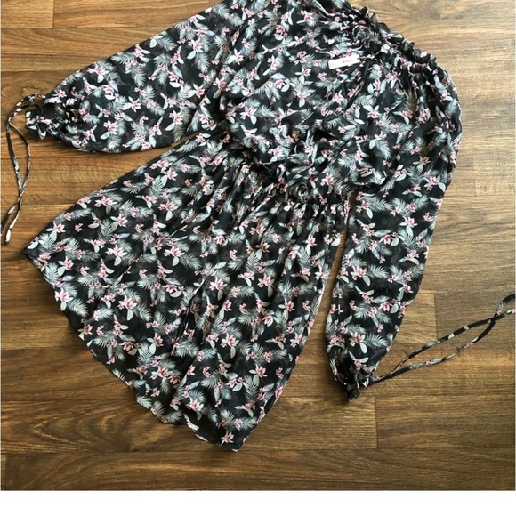 Victoria’s Secret sheer with ruffles size small - Picture 6 of 7